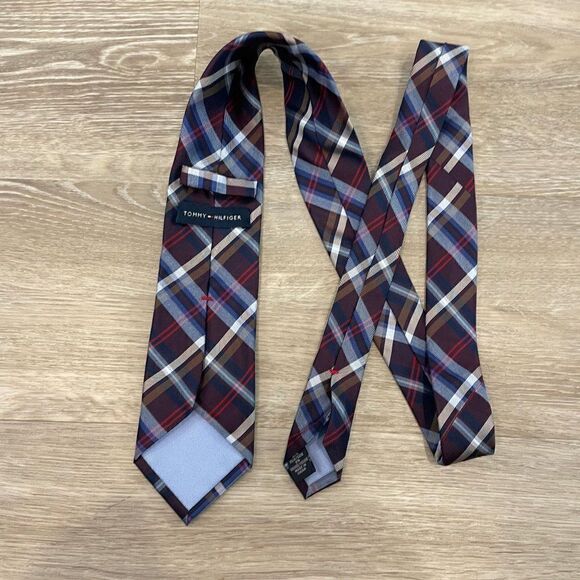 Tommy Hilfiger Tailored Silk Blend Blue and White Plaid Neck Tie - Picture 6 of 8